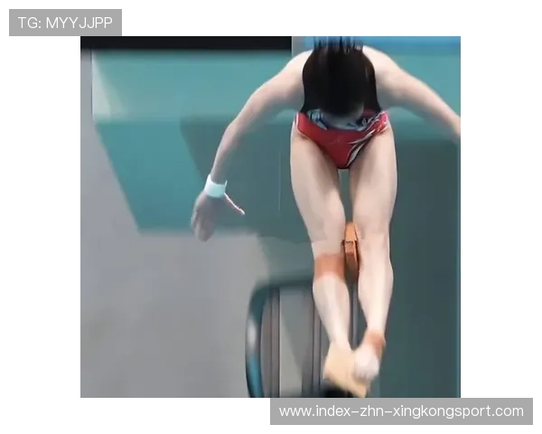中国跳水队训练画面流出：全网跪了