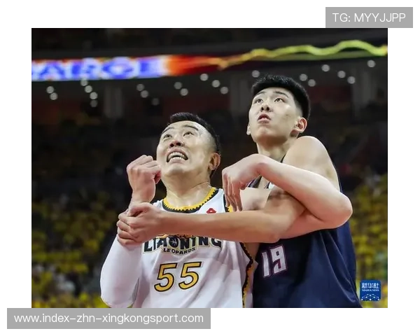 CBA广东突破后分球连得两分,激发全场热血