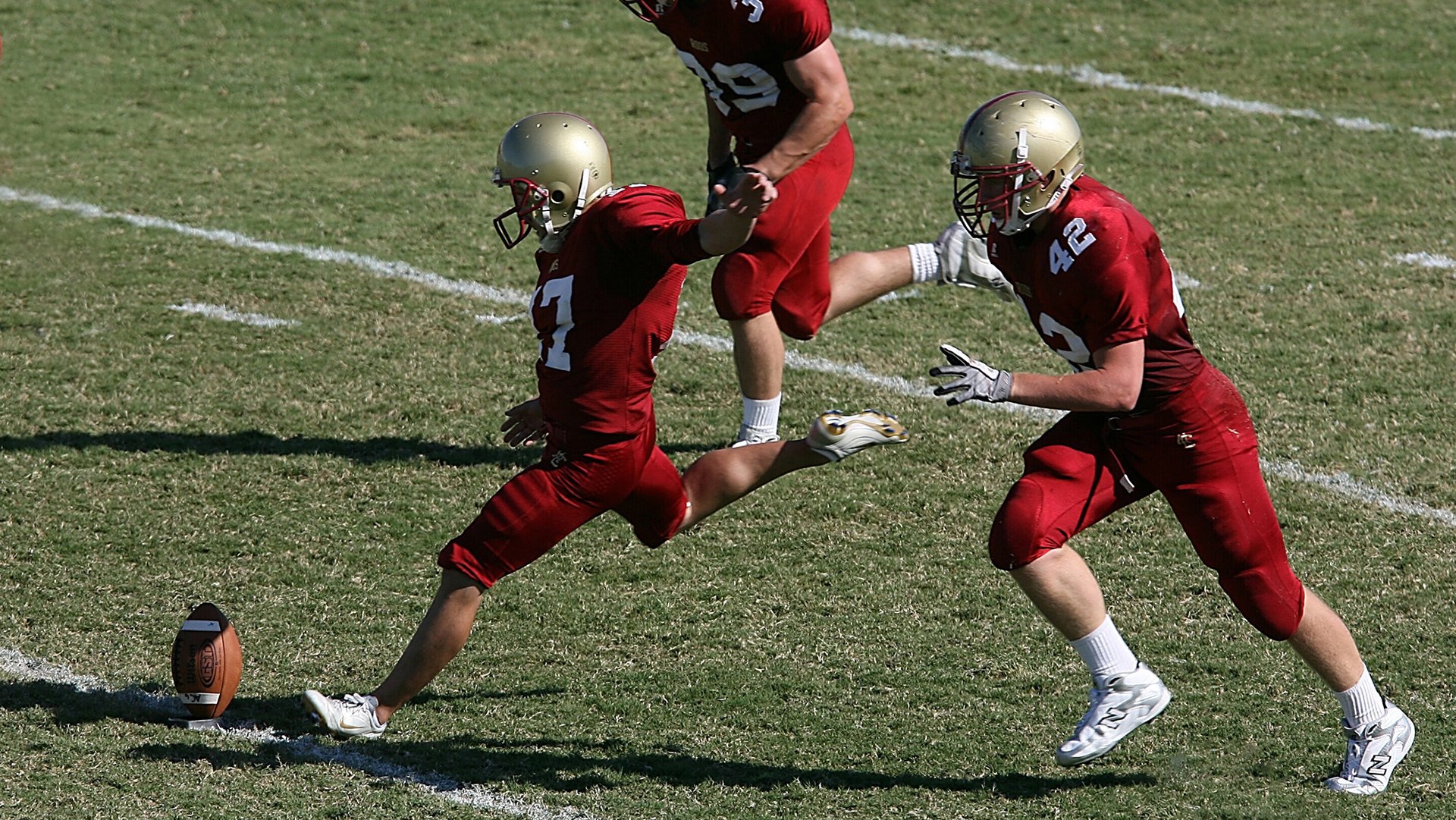 美式八球城市团队赛 对抗氛围轻松却不乏高水平发挥